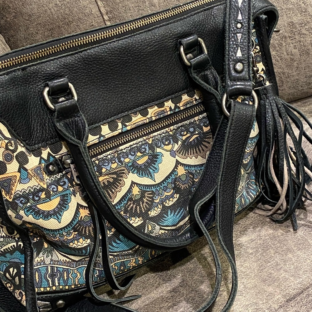 Sakroots purse